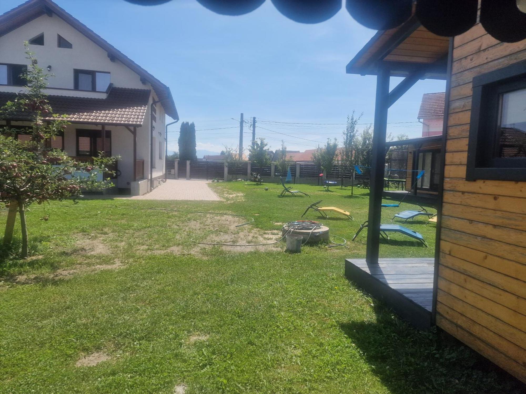 Casa Sincu Acomodação com café da manhã Cristian  Exterior foto